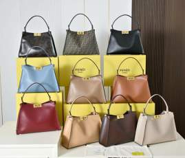 Picture of Fendi Handbags 2 _SKUfw237520604fw